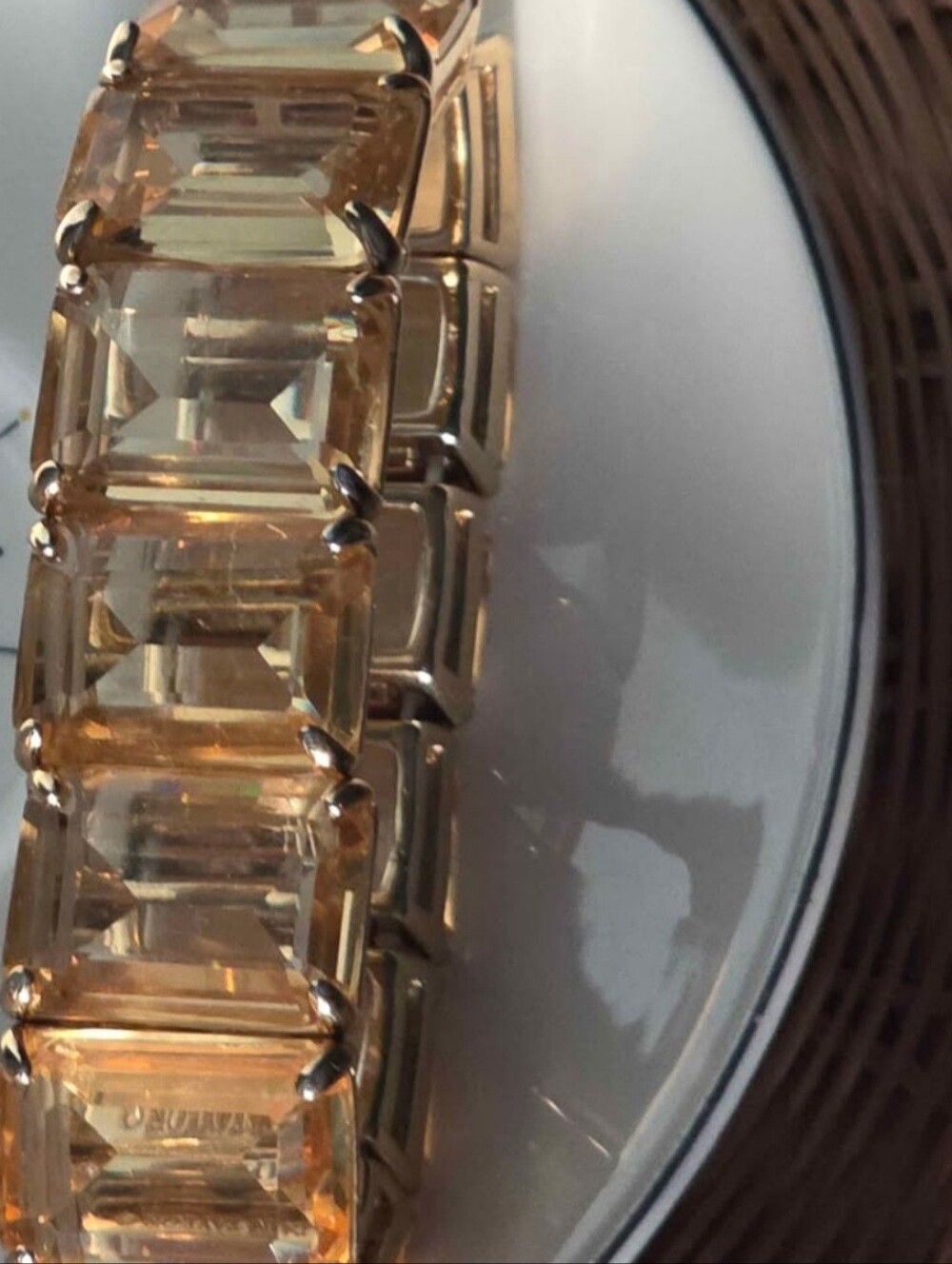Gold-Tone Lemon Color, Acrylic Stretch Bracelet - Measurements Second Photo. - Picture 4 of 7
